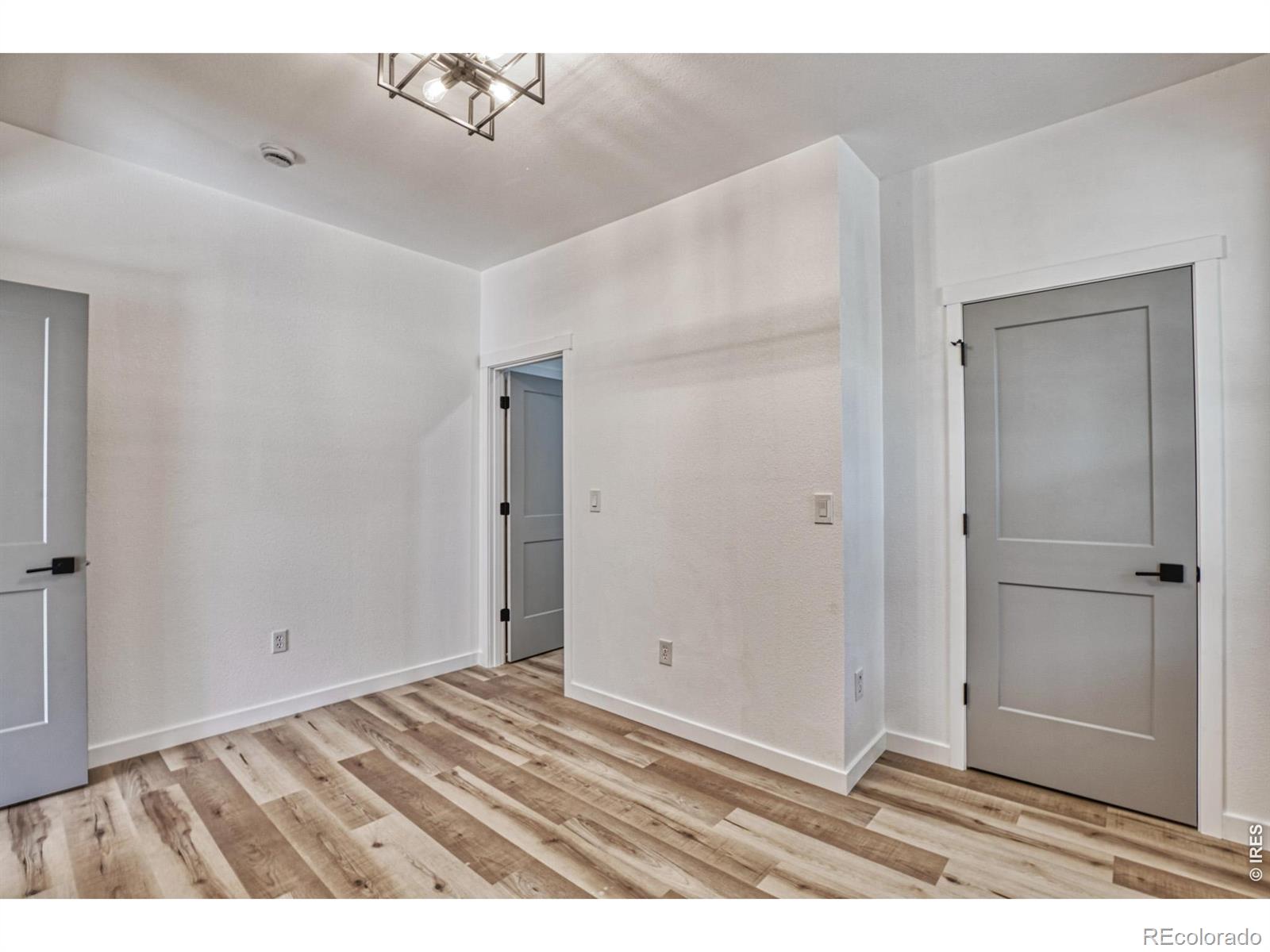 MLS Image #12 for 809  40th street,evans, Colorado