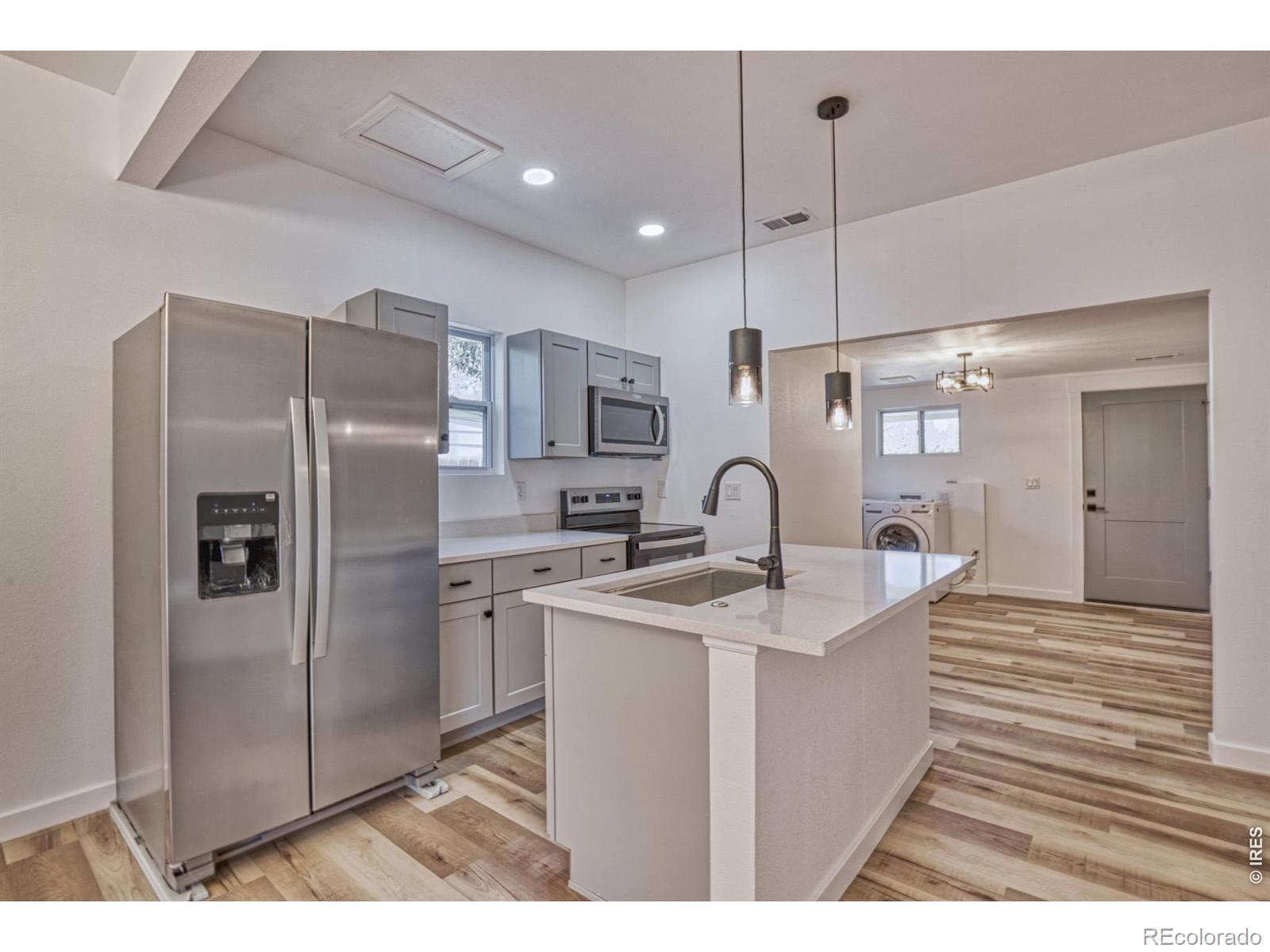 MLS Image #7 for 809  40th street,evans, Colorado