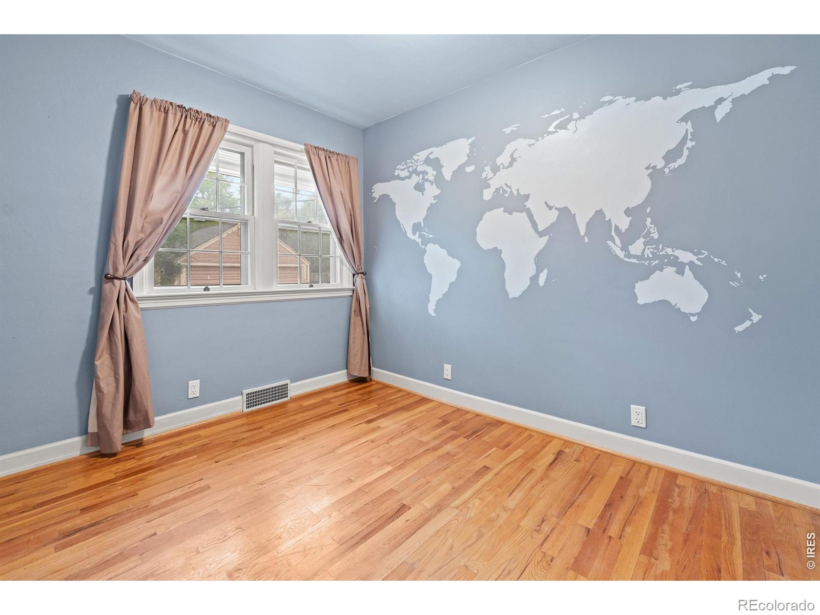 MLS Image #12 for 1861  12th avenue,greeley, Colorado