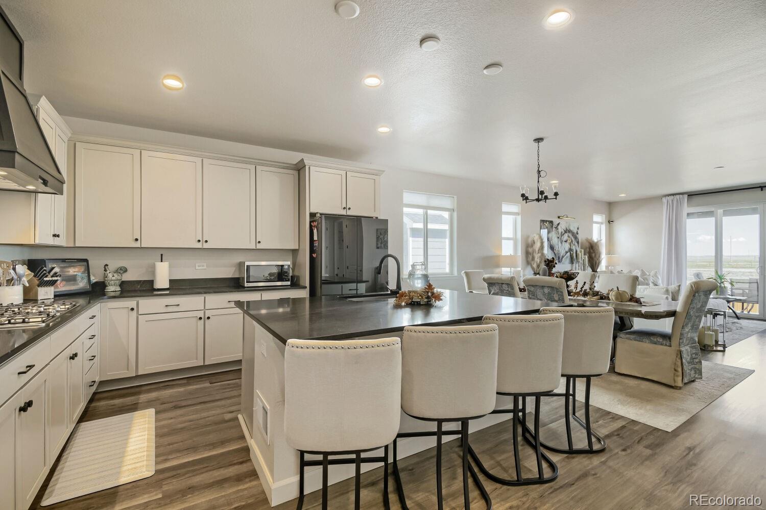 MLS Image #8 for 9838  danube court,commerce city, Colorado