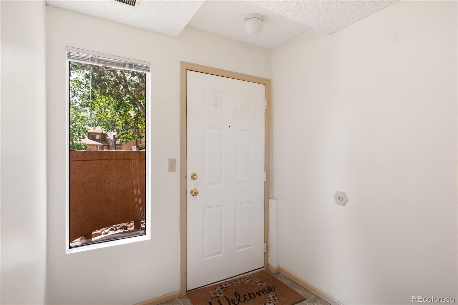 MLS Image #8 for 4245  autumn heights drive d,colorado springs, Colorado