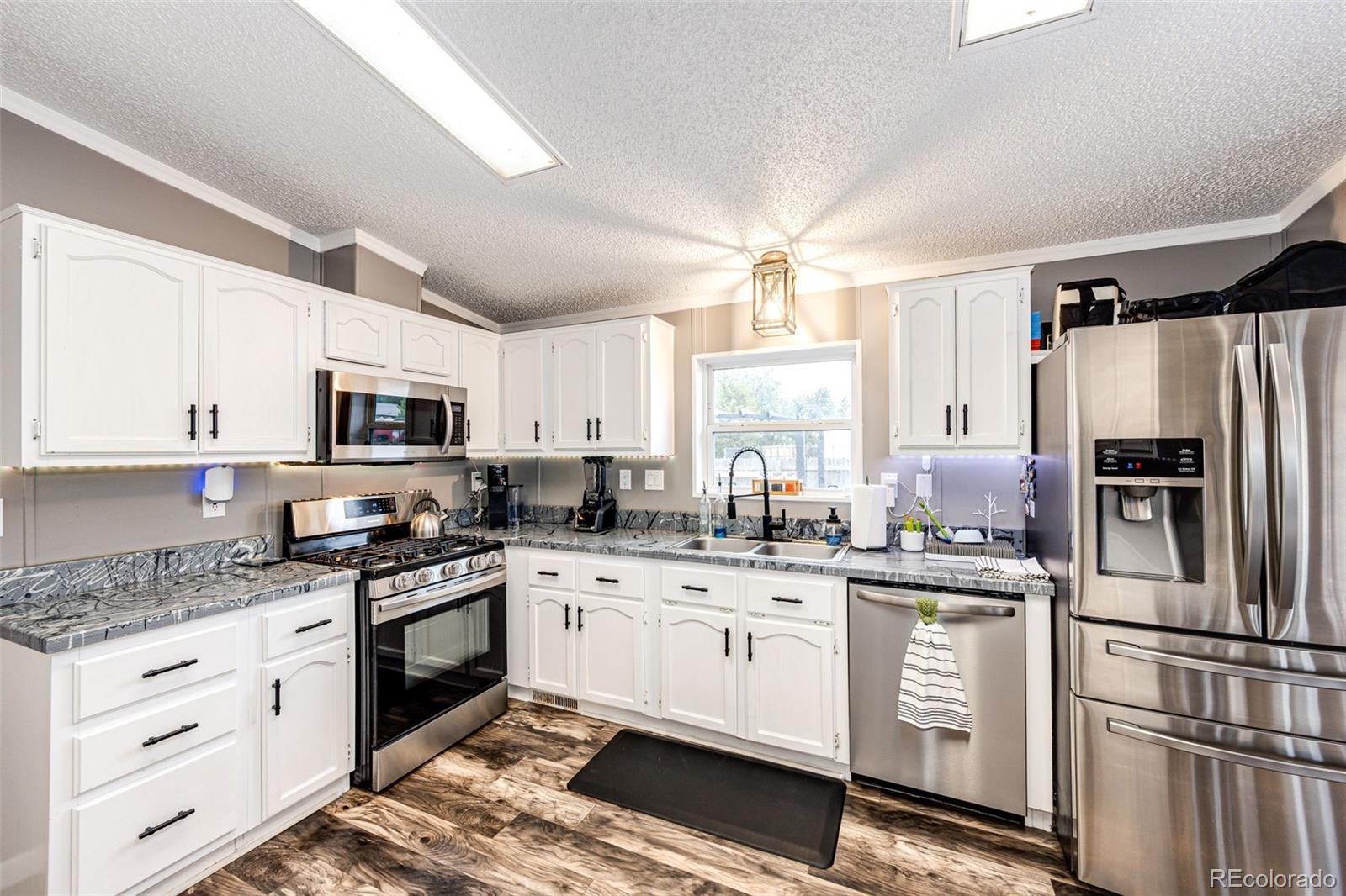 MLS Image #6 for 394 s owens street,byers, Colorado