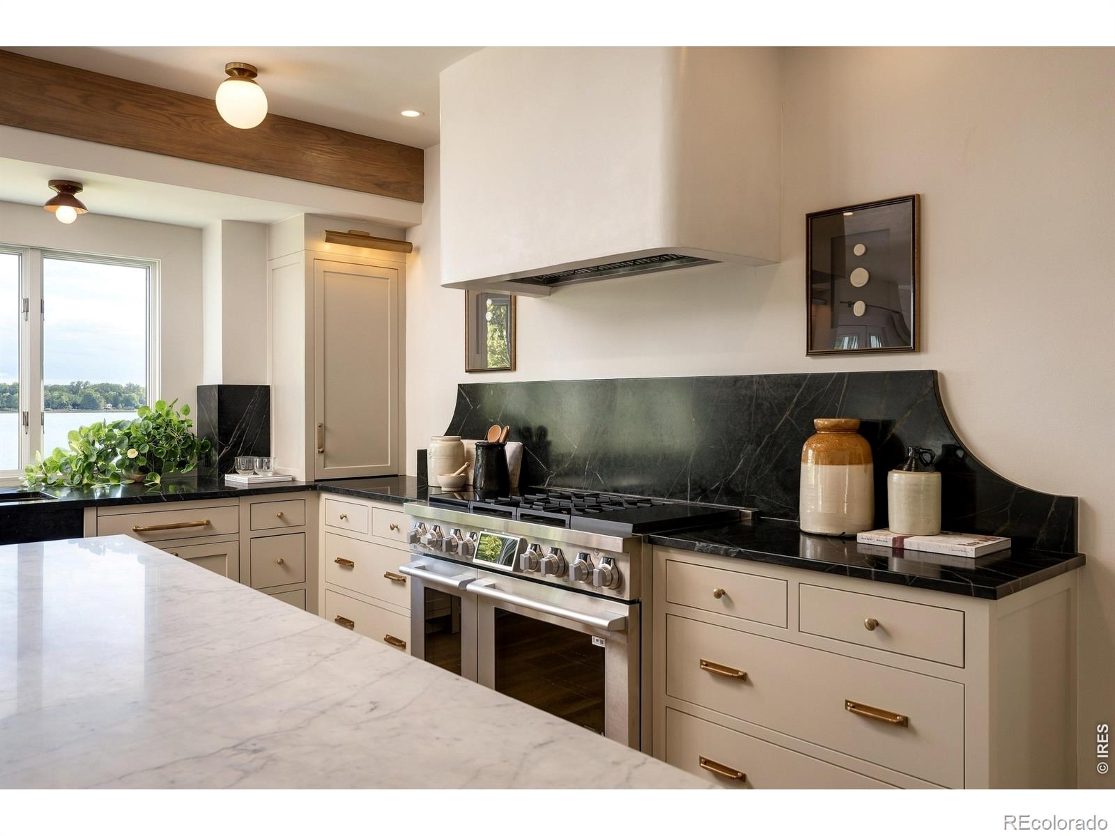 MLS Image #13 for 1704  linden way,fort collins, Colorado