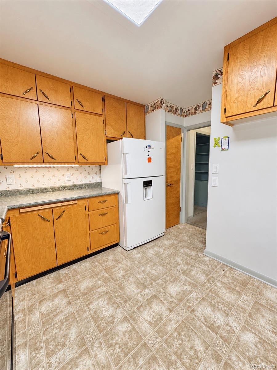MLS Image #5 for 402 s stanolind avenue,rangely, Colorado
