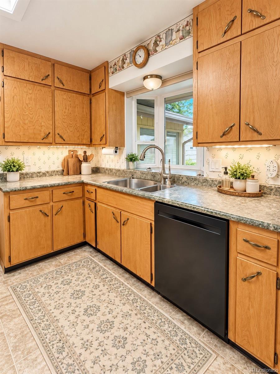 MLS Image #9 for 402 s stanolind avenue,rangely, Colorado