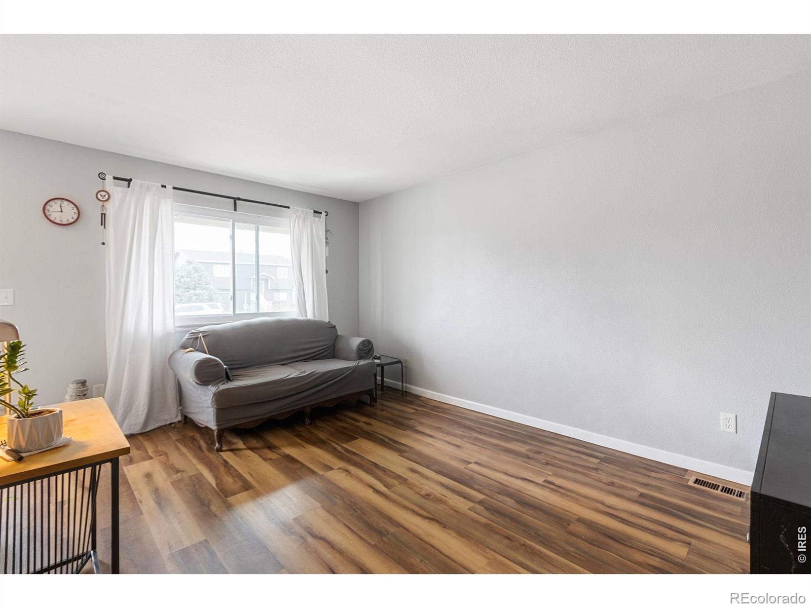 MLS Image #2 for 1029 e 24th st ln,greeley, Colorado