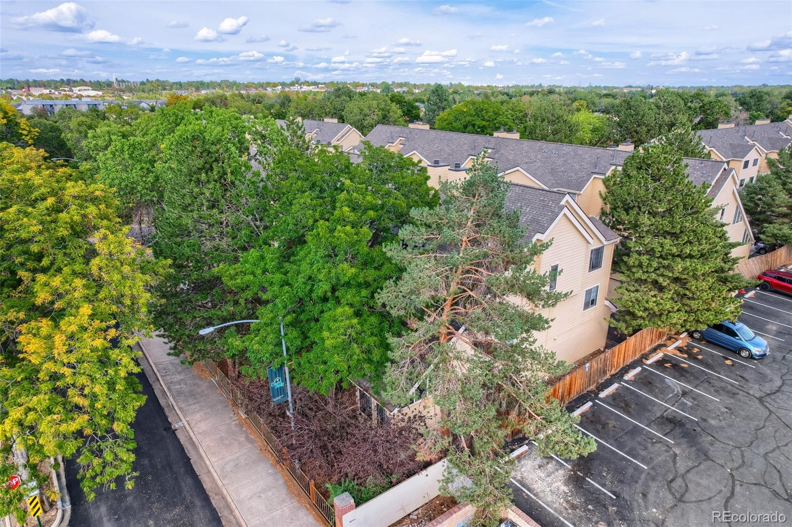 MLS Image #27 for 980 s dahlia street,glendale, Colorado