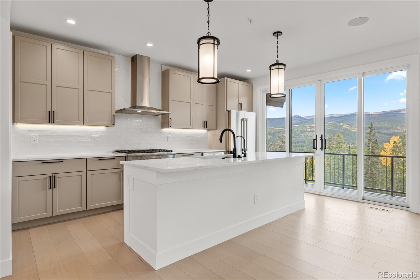 MLS Image #3 for 417  bear trail,winter park, Colorado