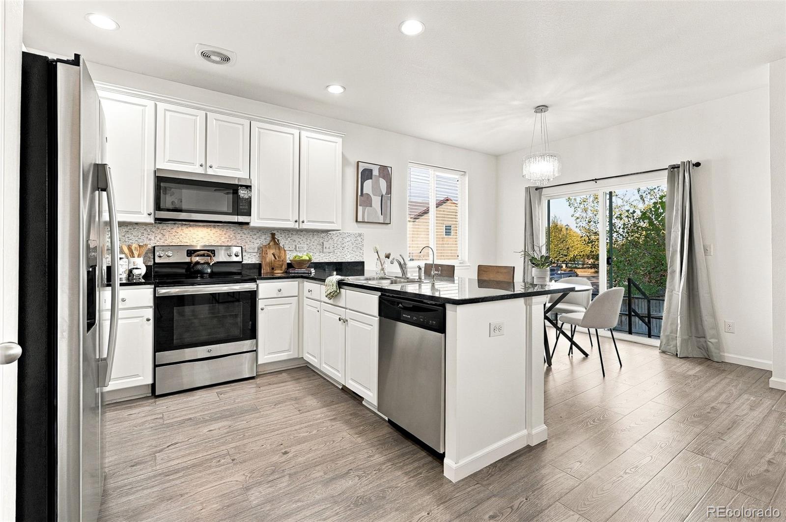 MLS Image #15 for 9790  memphis street,commerce city, Colorado