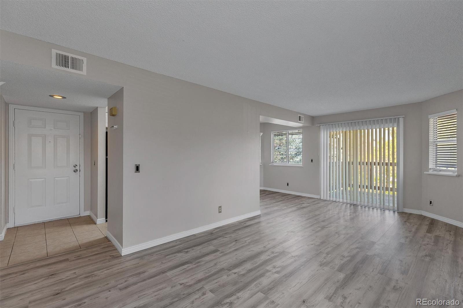 MLS Image #3 for 17630 e loyola drive 1832l,aurora, Colorado