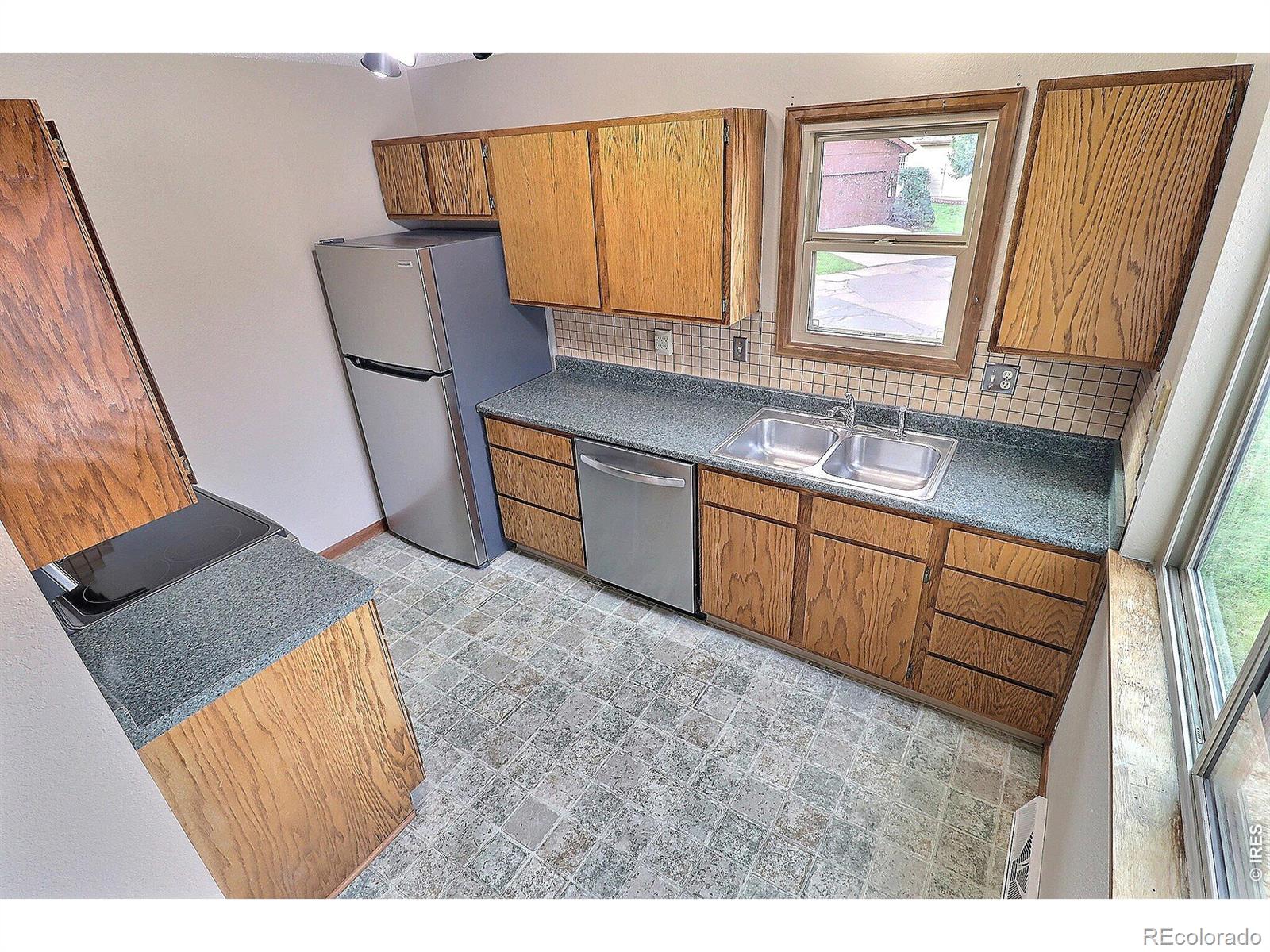 MLS Image #5 for 1752  glen meadows drive,greeley, Colorado