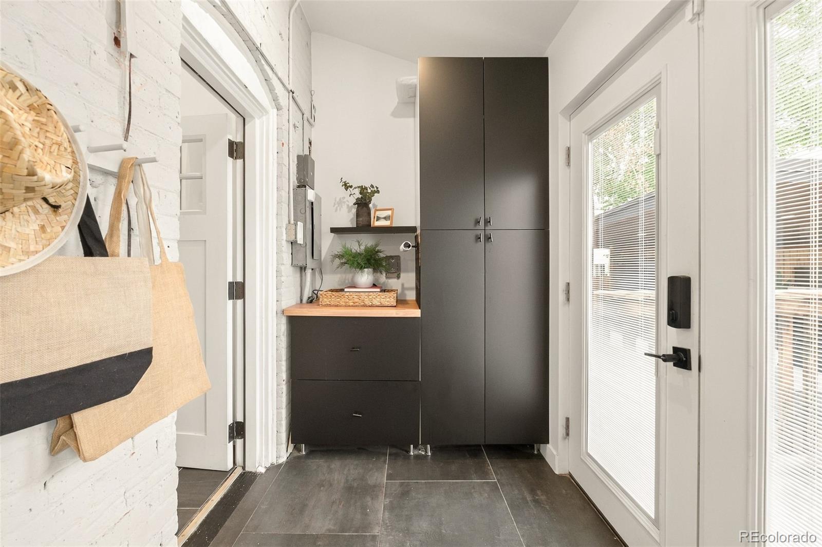 MLS Image #24 for 39 w cedar avenue,denver, Colorado