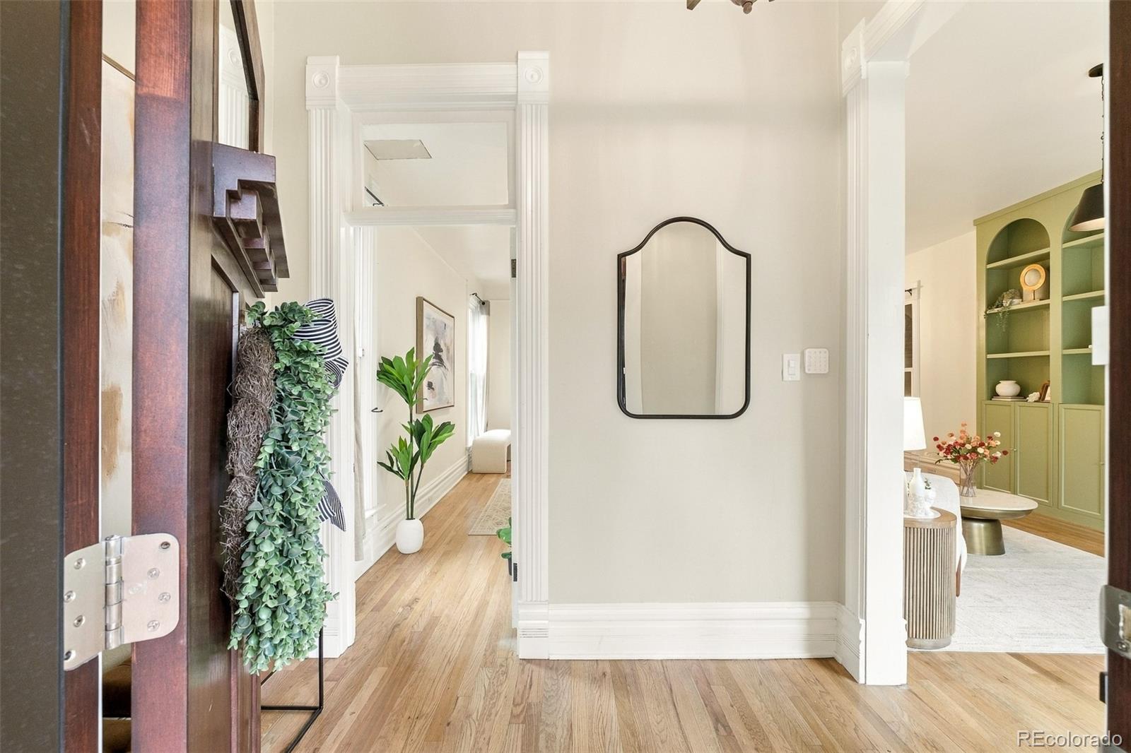 MLS Image #4 for 39 w cedar avenue,denver, Colorado