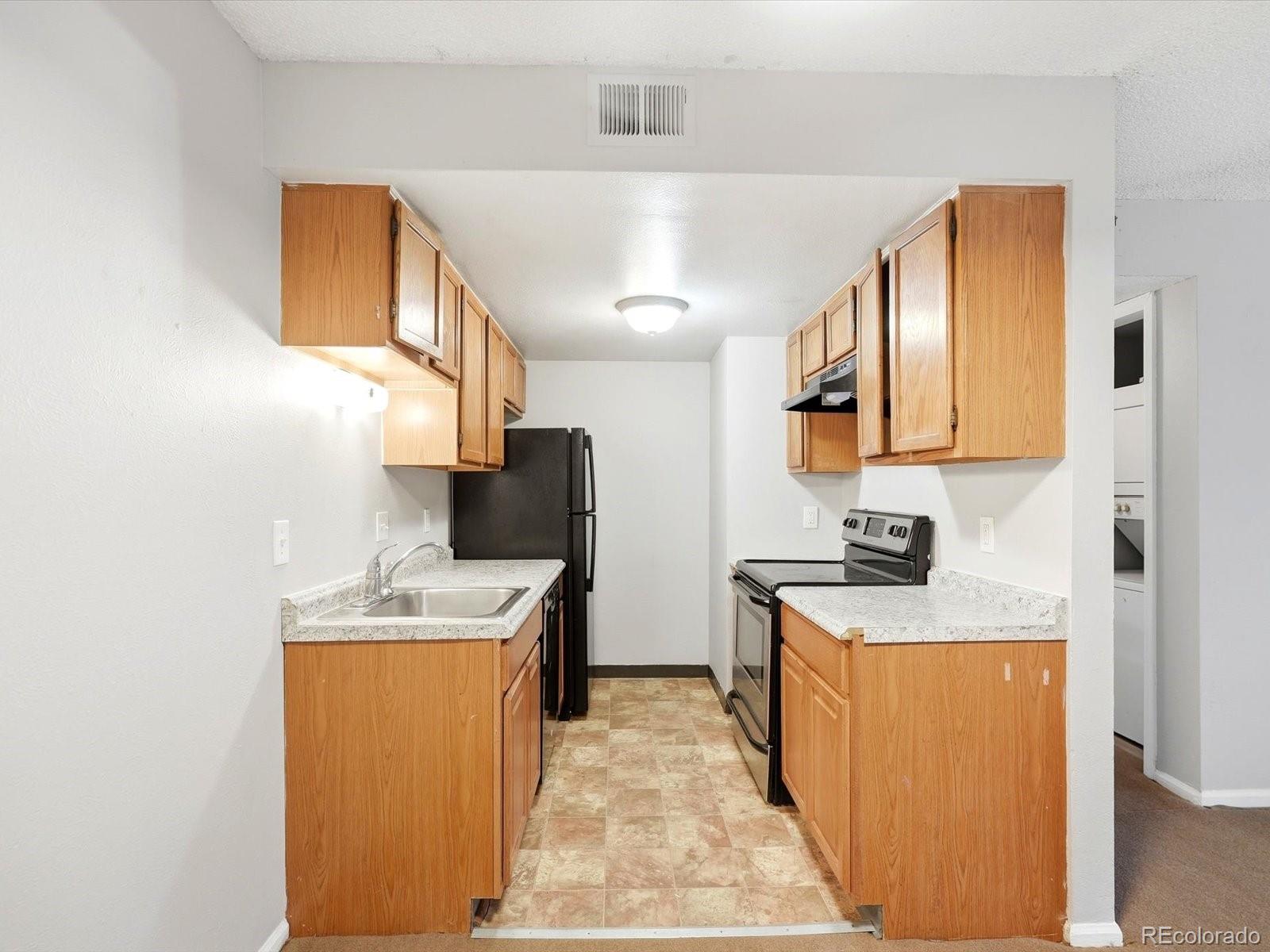 MLS Image #10 for 1358 s irving street ,denver, Colorado