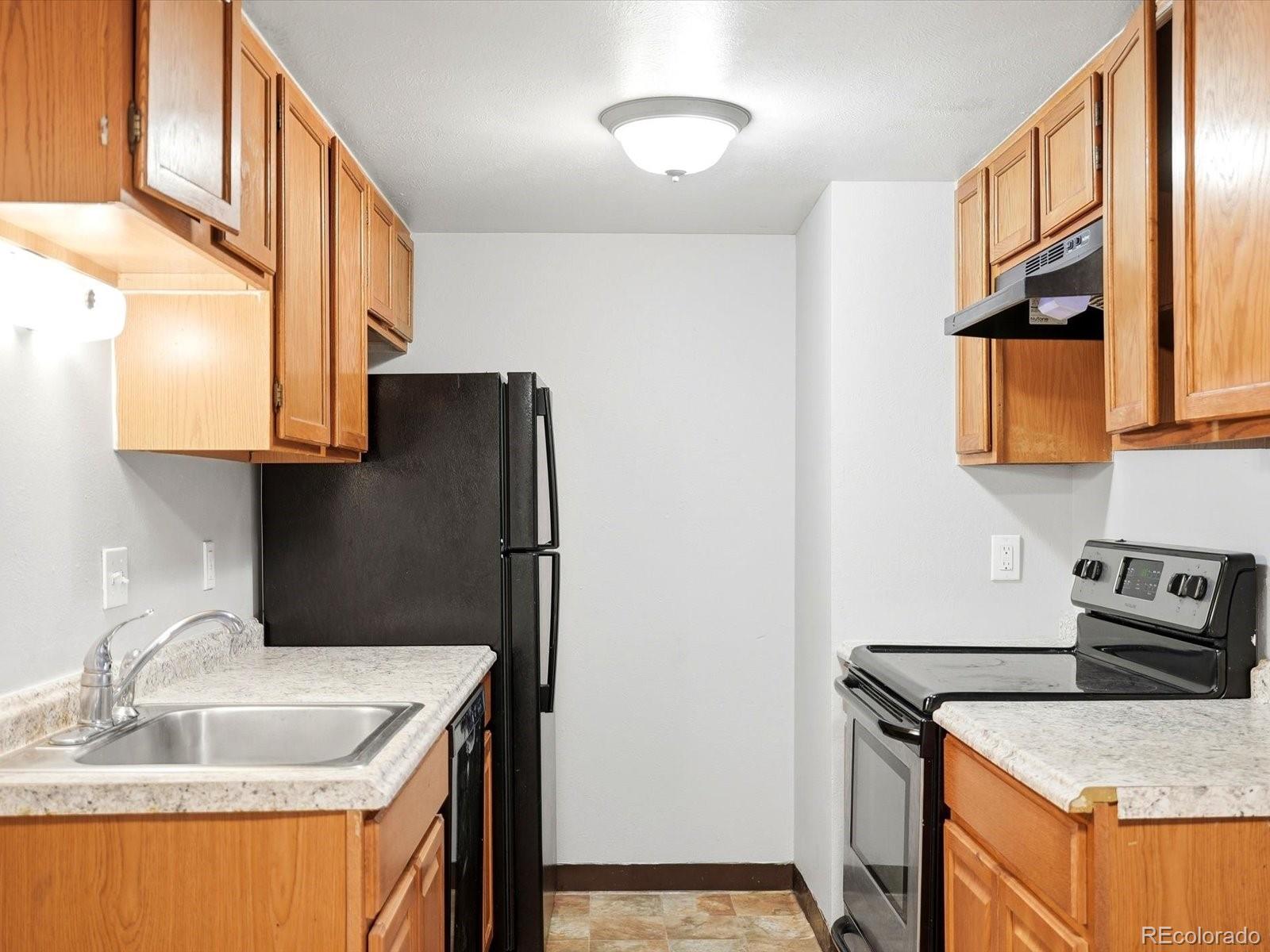 MLS Image #11 for 1358 s irving street ,denver, Colorado