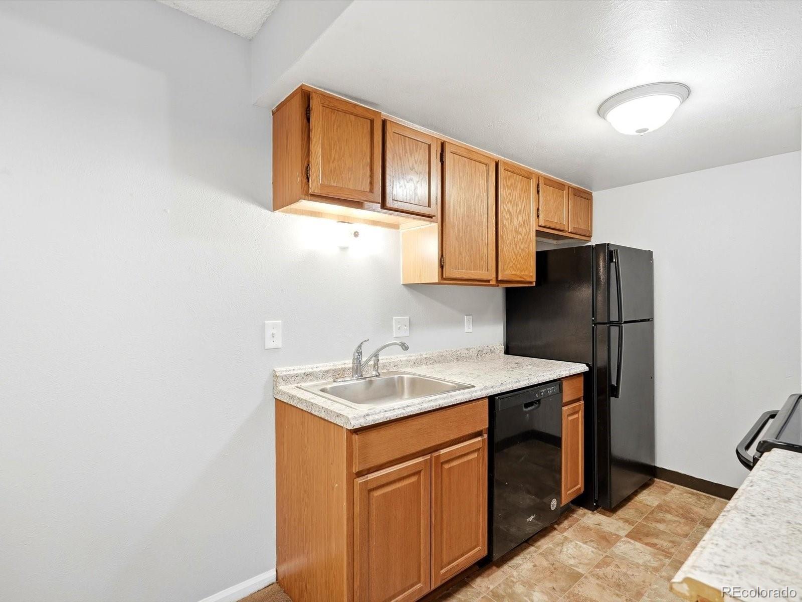 MLS Image #12 for 1358 s irving street ,denver, Colorado