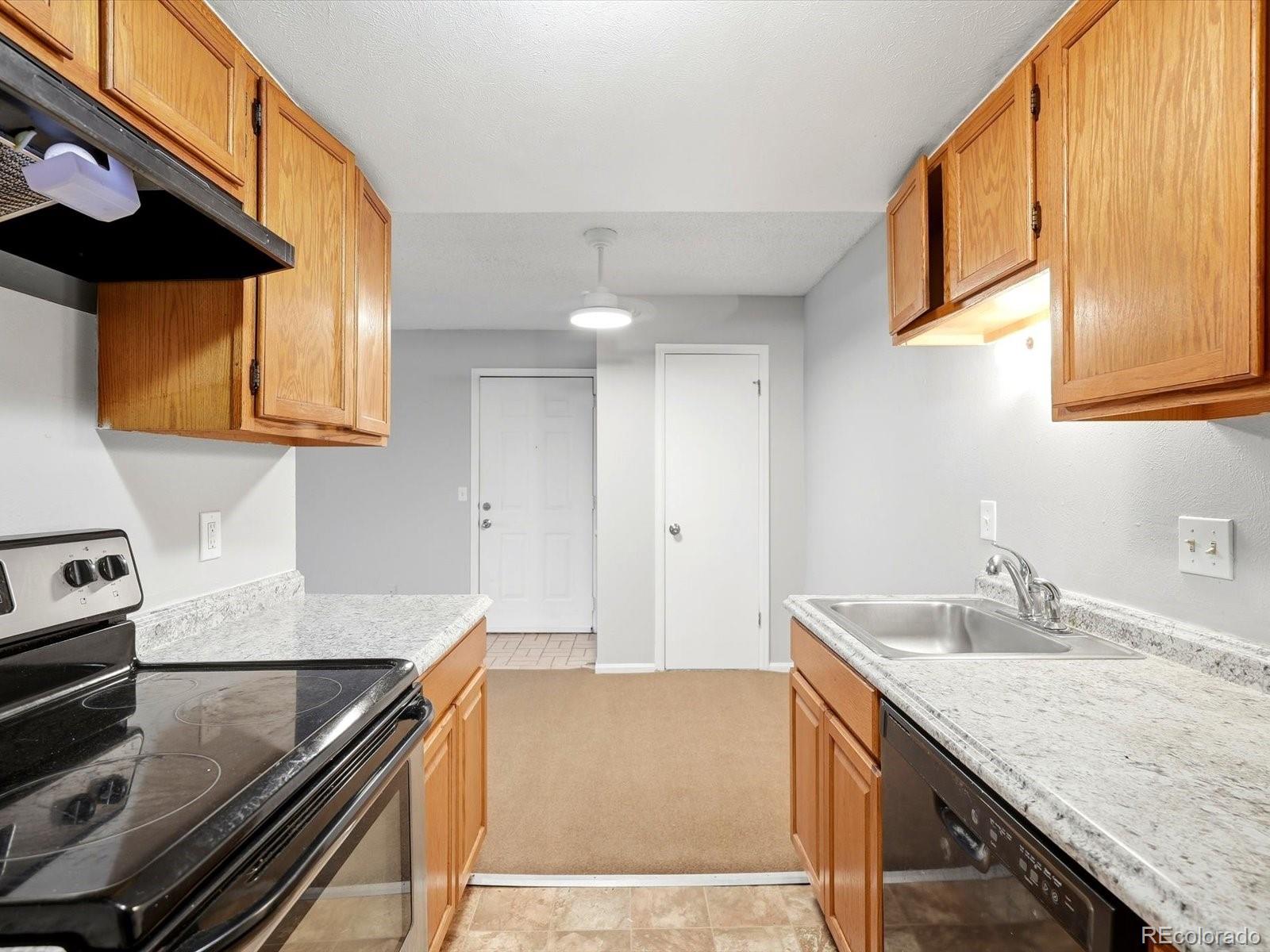 MLS Image #15 for 1358 s irving street ,denver, Colorado