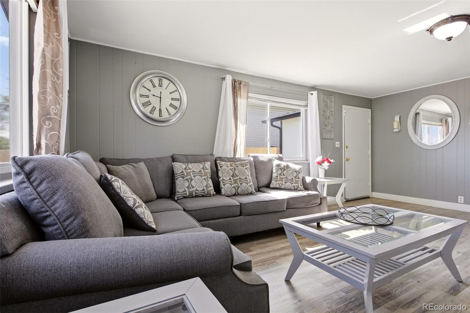 MLS Image #12 for 5354  granby street,denver, Colorado