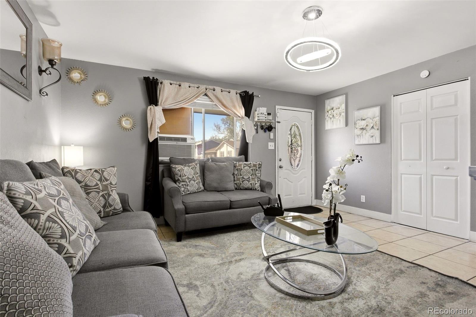 MLS Image #4 for 5354  granby street,denver, Colorado