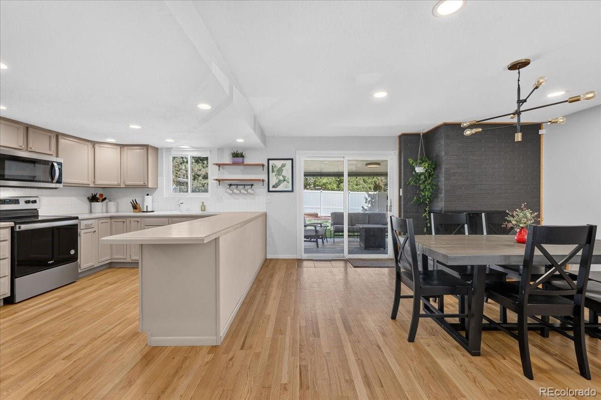 MLS Image #3 for 7081 w 68th place,arvada, Colorado
