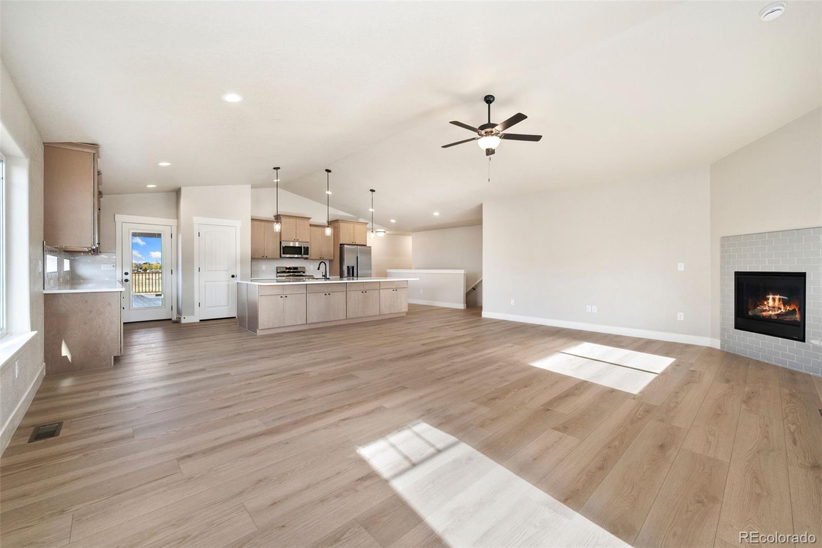 MLS Image #4 for 5527  wetlands drive,frederick, Colorado