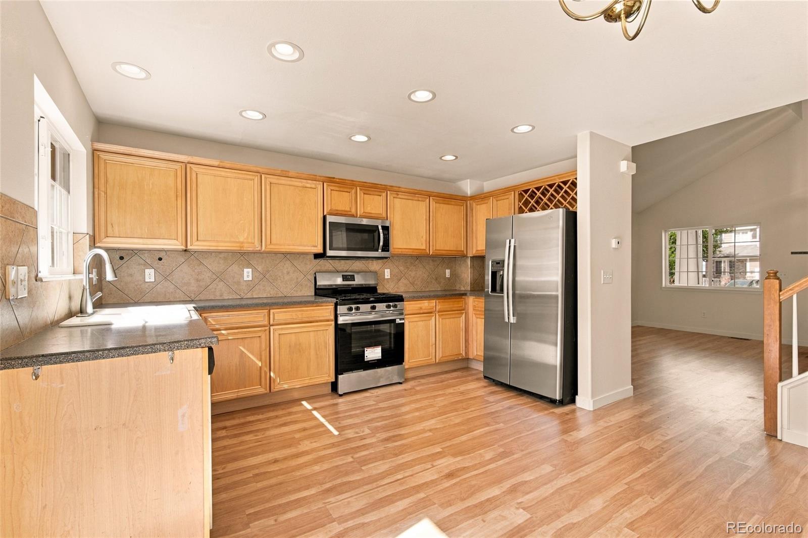 MLS Image #10 for 16154 e hinsdale avenue,aurora, Colorado