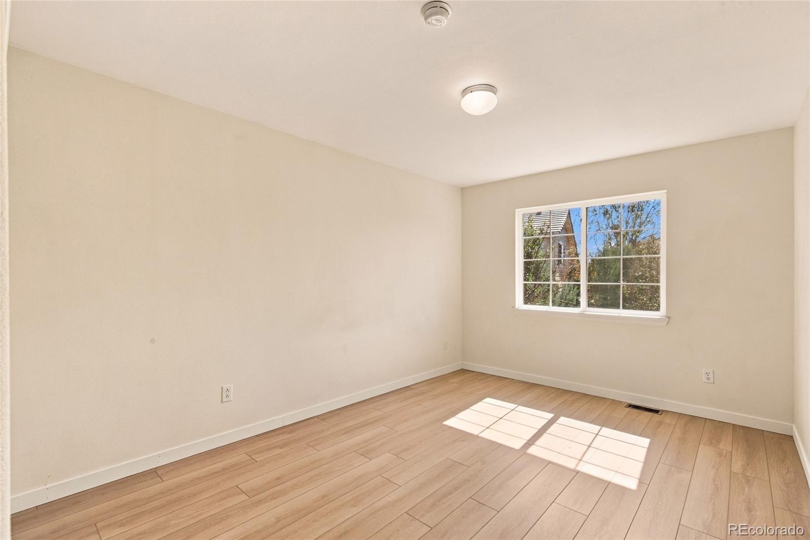 MLS Image #28 for 16154 e hinsdale avenue,aurora, Colorado
