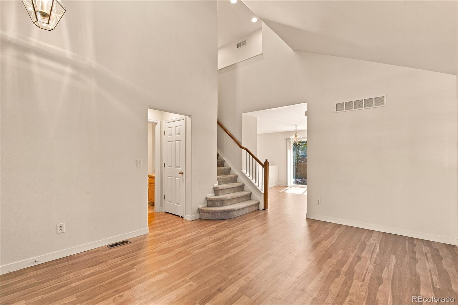 MLS Image #4 for 16154 e hinsdale avenue,aurora, Colorado