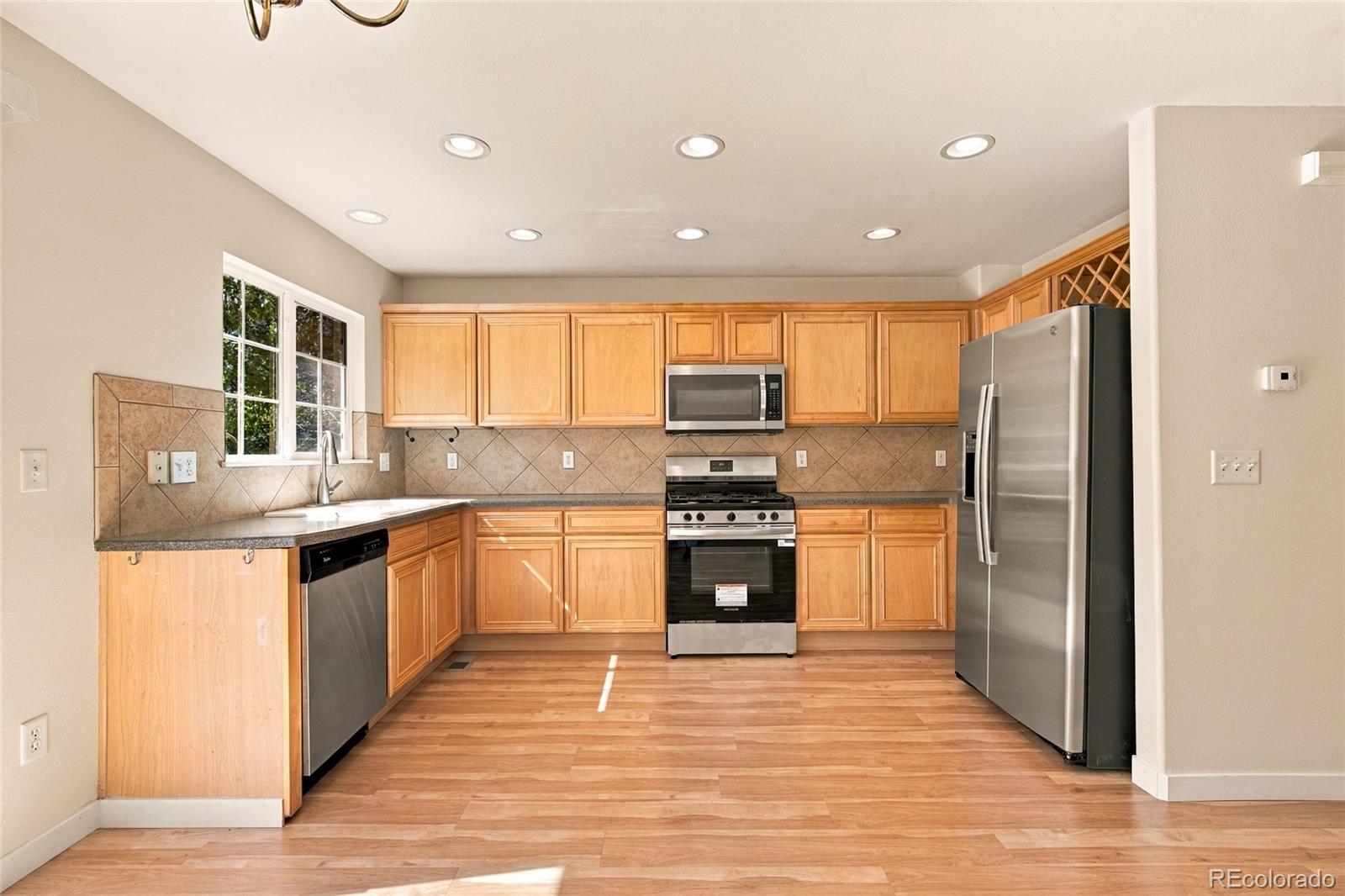 MLS Image #9 for 16154 e hinsdale avenue,aurora, Colorado