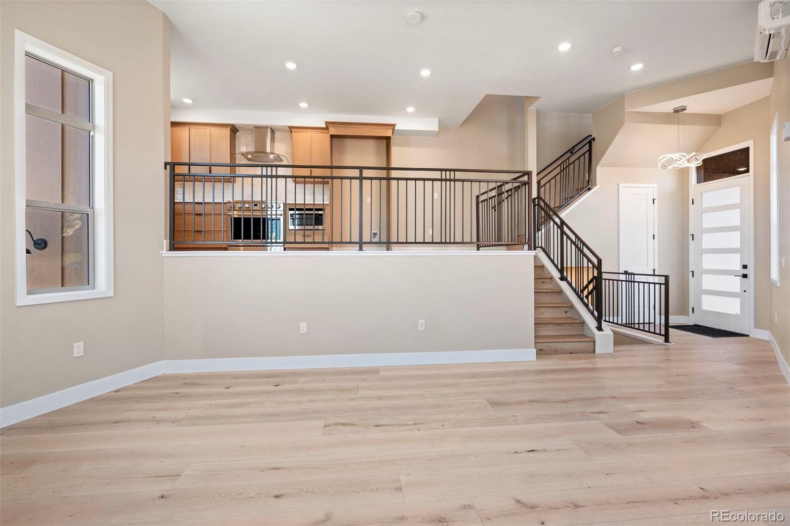 MLS Image #5 for 2500 w 29th avenue,denver, Colorado