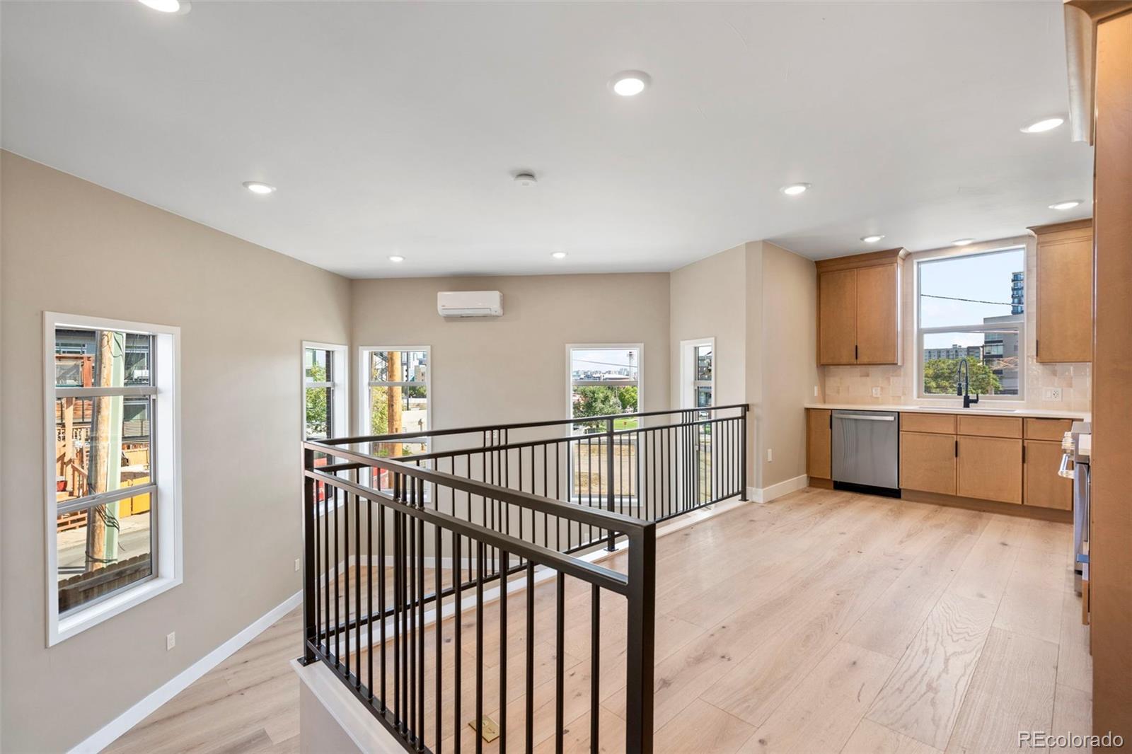 MLS Image #6 for 2500 w 29th avenue,denver, Colorado