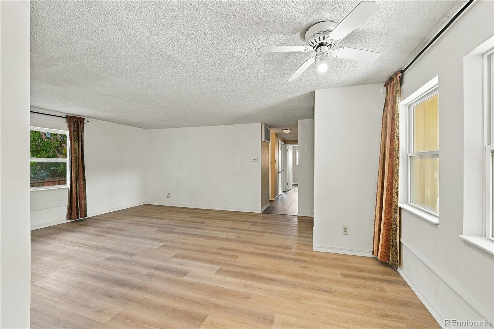 MLS Image #10 for 1631 w prentice avenue,littleton, Colorado