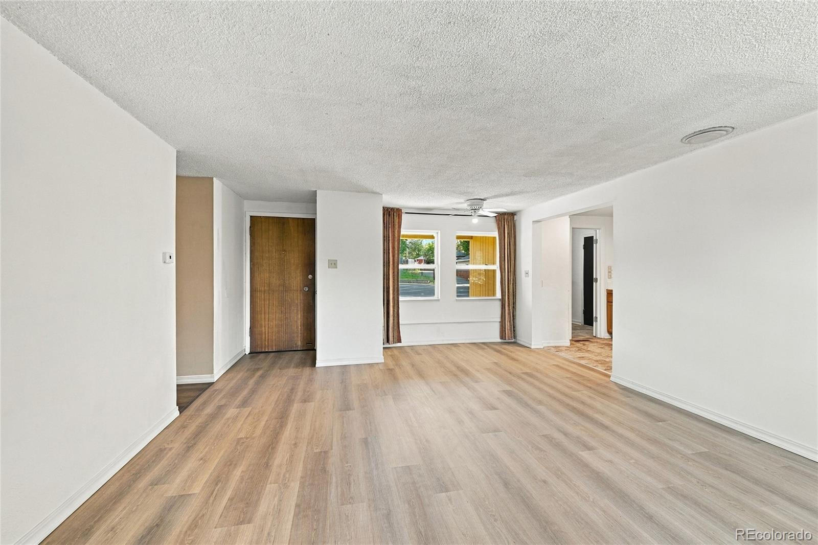 MLS Image #5 for 1631 w prentice avenue,littleton, Colorado