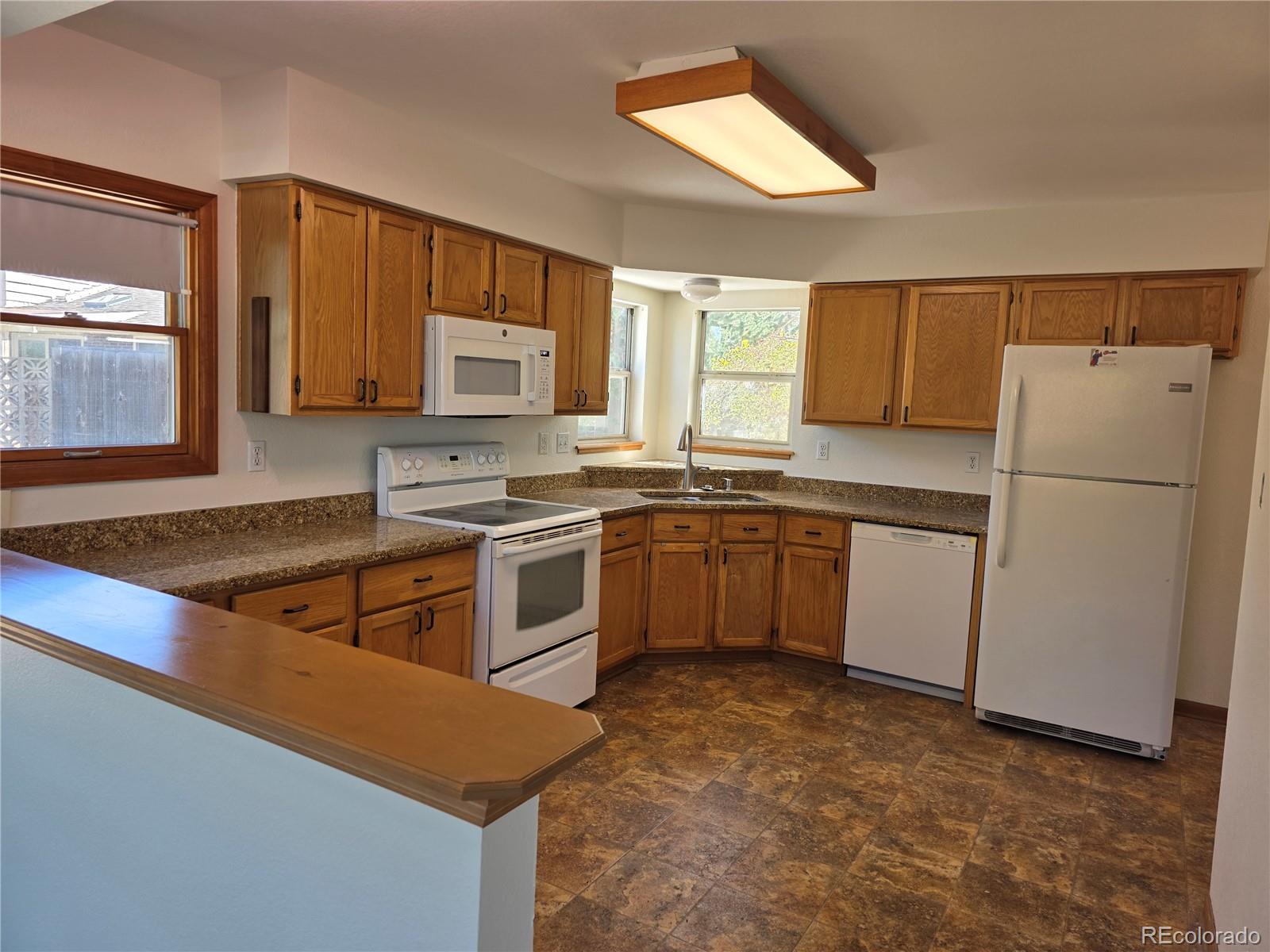 MLS Image #7 for 9992 w florida avenue,lakewood, Colorado
