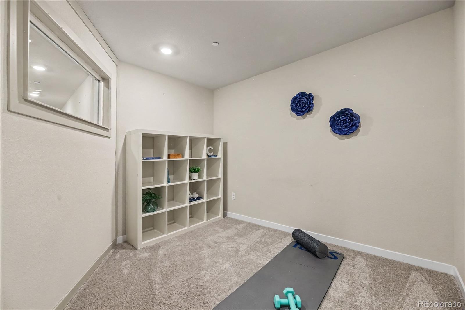 MLS Image #16 for 2834 s flat circle,longmont, Colorado