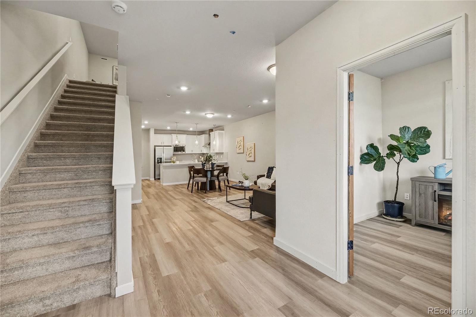 MLS Image #6 for 2834 s flat circle,longmont, Colorado