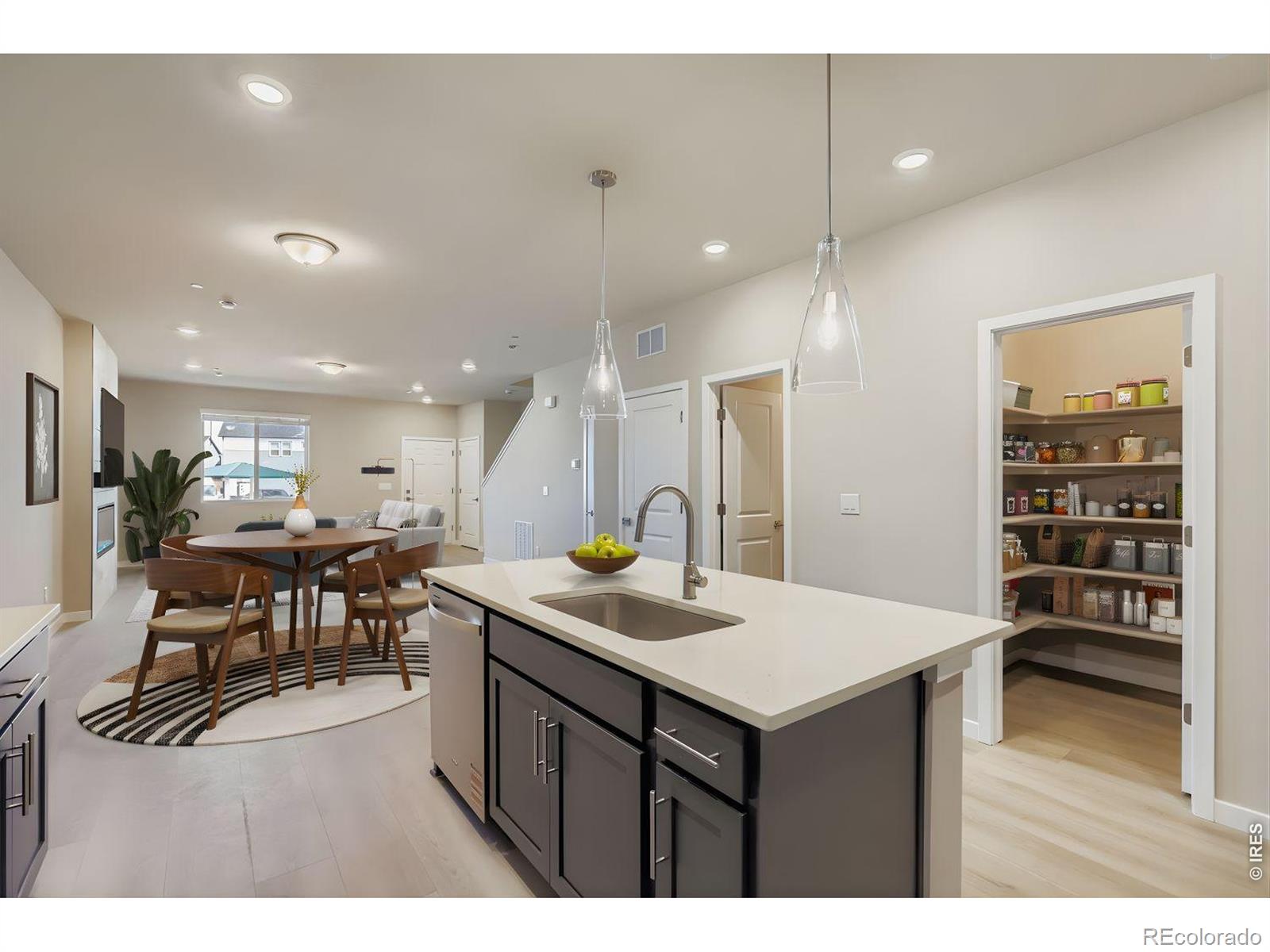 MLS Image #7 for 2846  bear springs circle,longmont, Colorado
