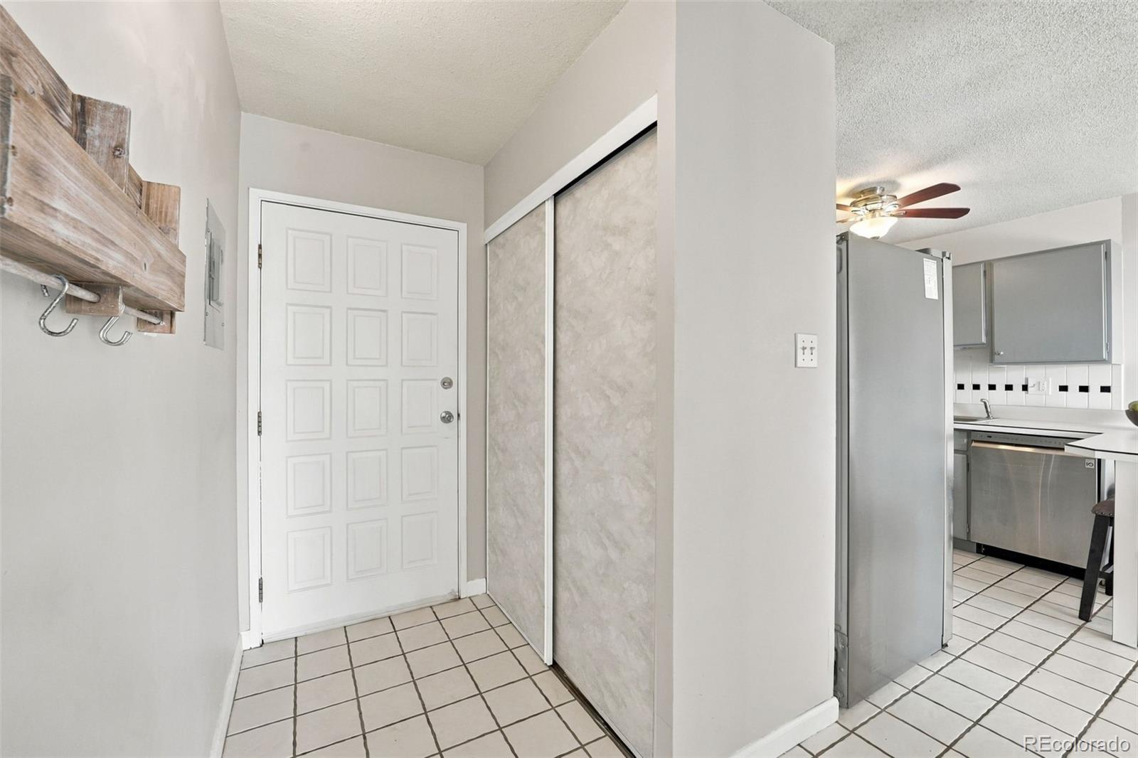 MLS Image #4 for 6940 e girard avenue 410,denver, Colorado