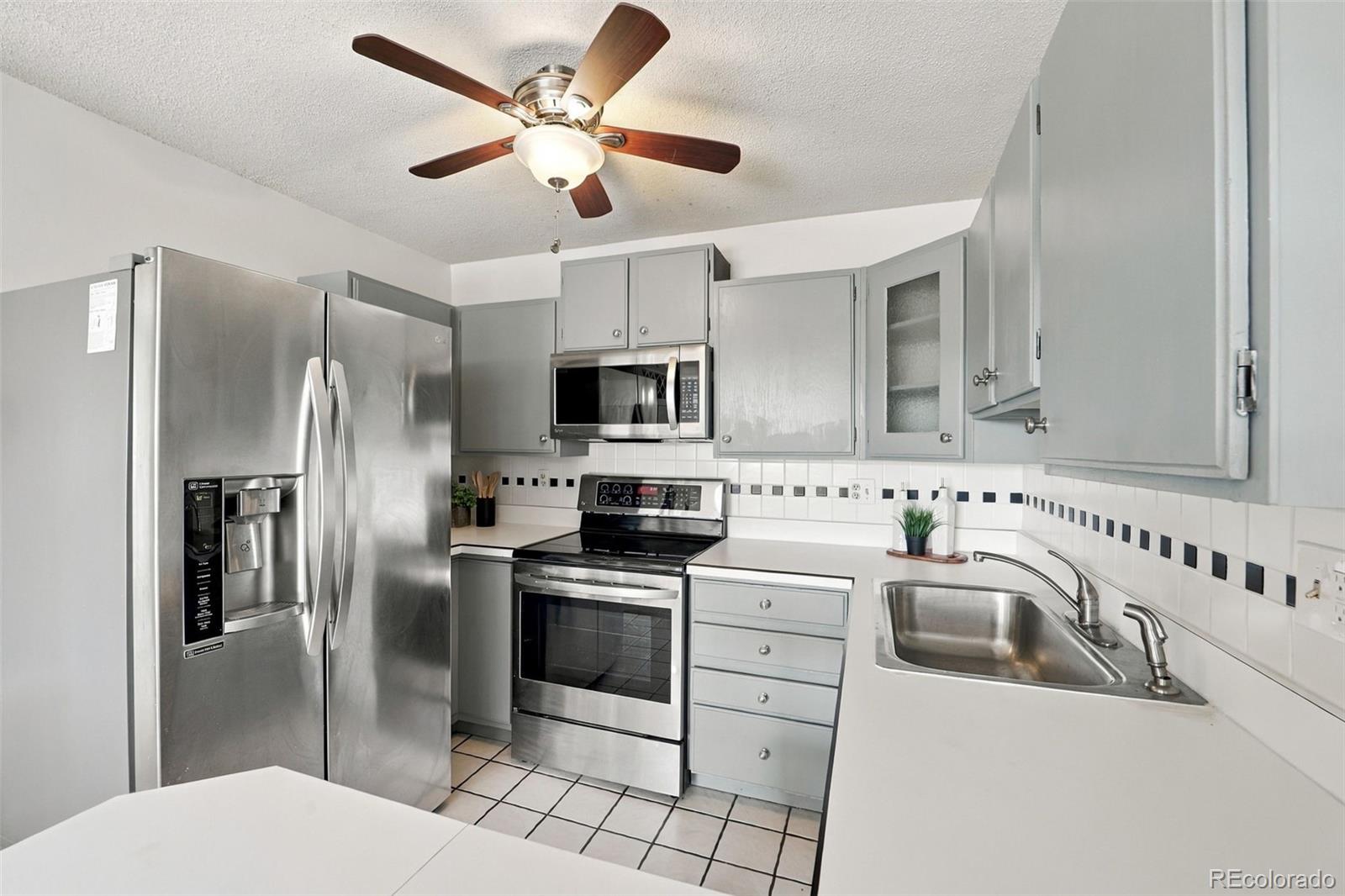 MLS Image #6 for 6940 e girard avenue 410,denver, Colorado