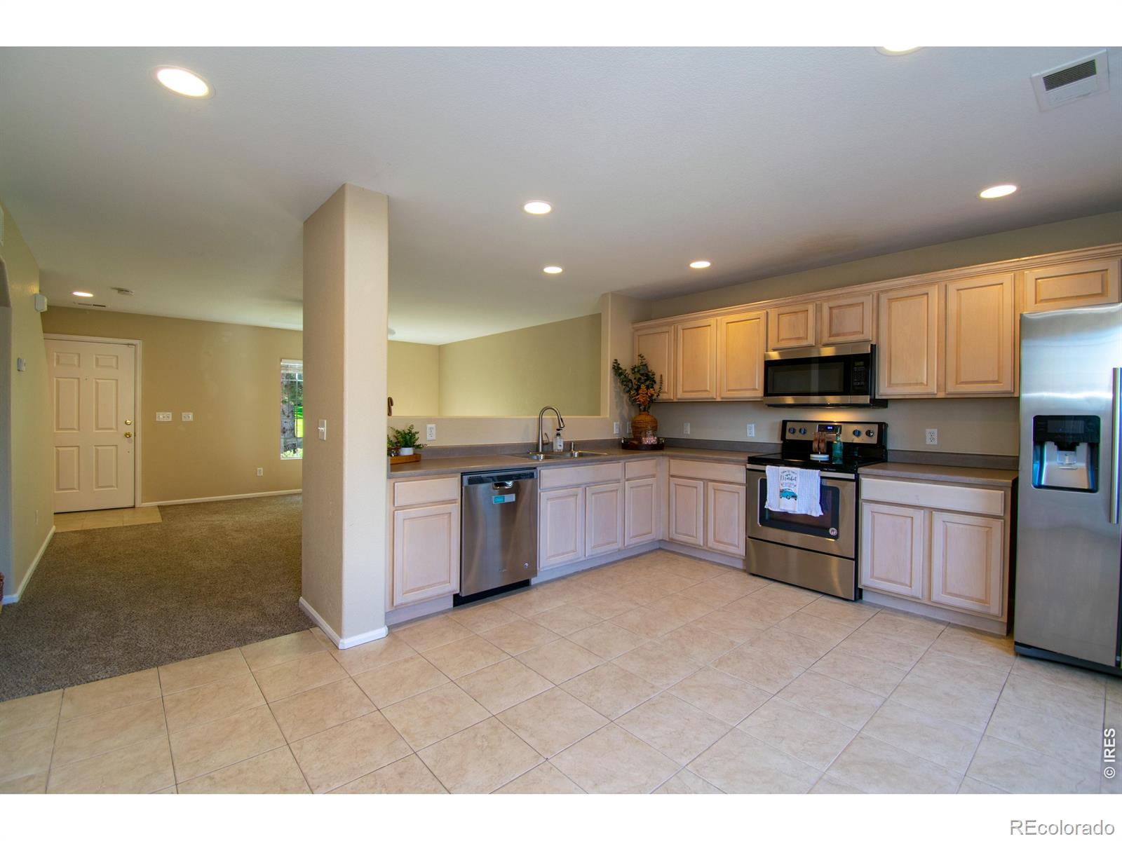 MLS Image #7 for 6714  autumn ridge drive,fort collins, Colorado