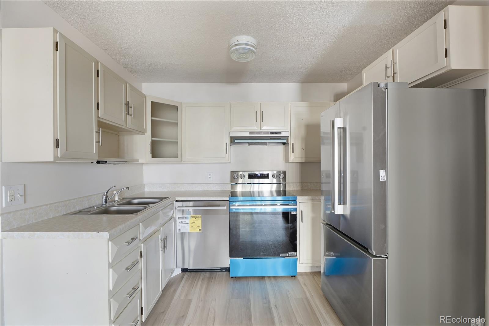 MLS Image #2 for 9315 e center avenue 1b,denver, Colorado