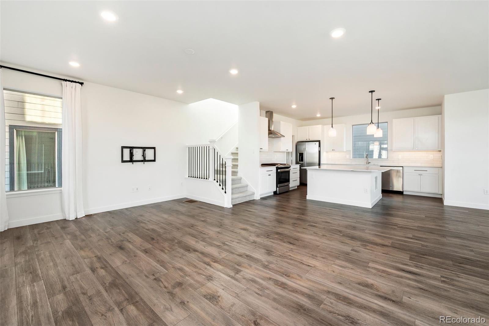 MLS Image #8 for 15765 w girard avenue,morrison, Colorado