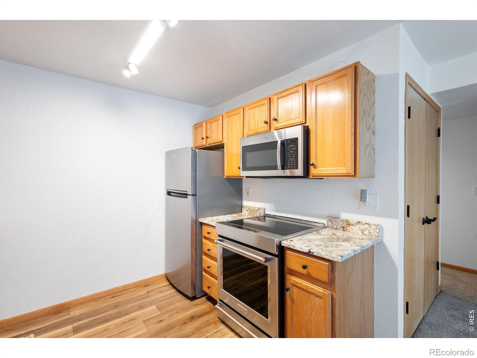 MLS Image #4 for 1221  university avenue,fort collins, Colorado