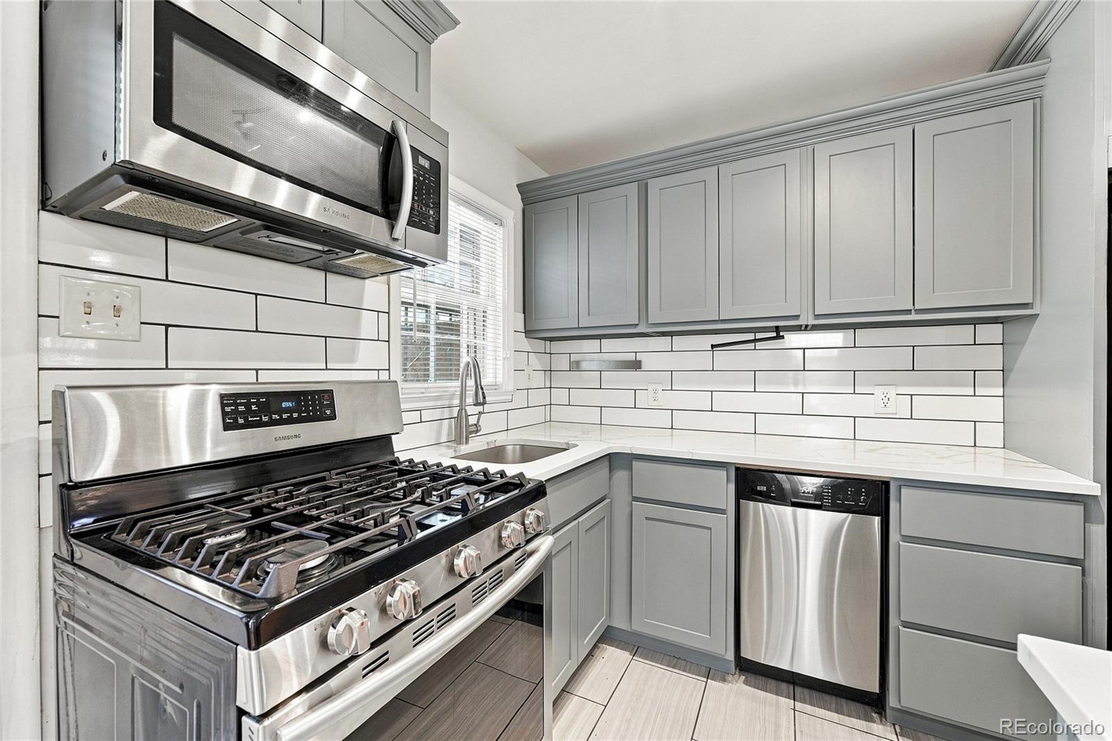MLS Image #14 for 3105 n fillmore street,denver, Colorado