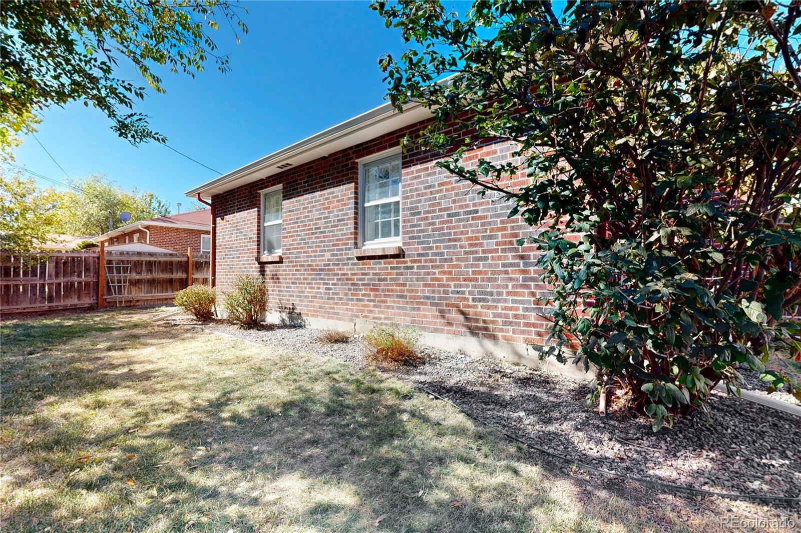 MLS Image #20 for 2810 s bryant street,denver, Colorado