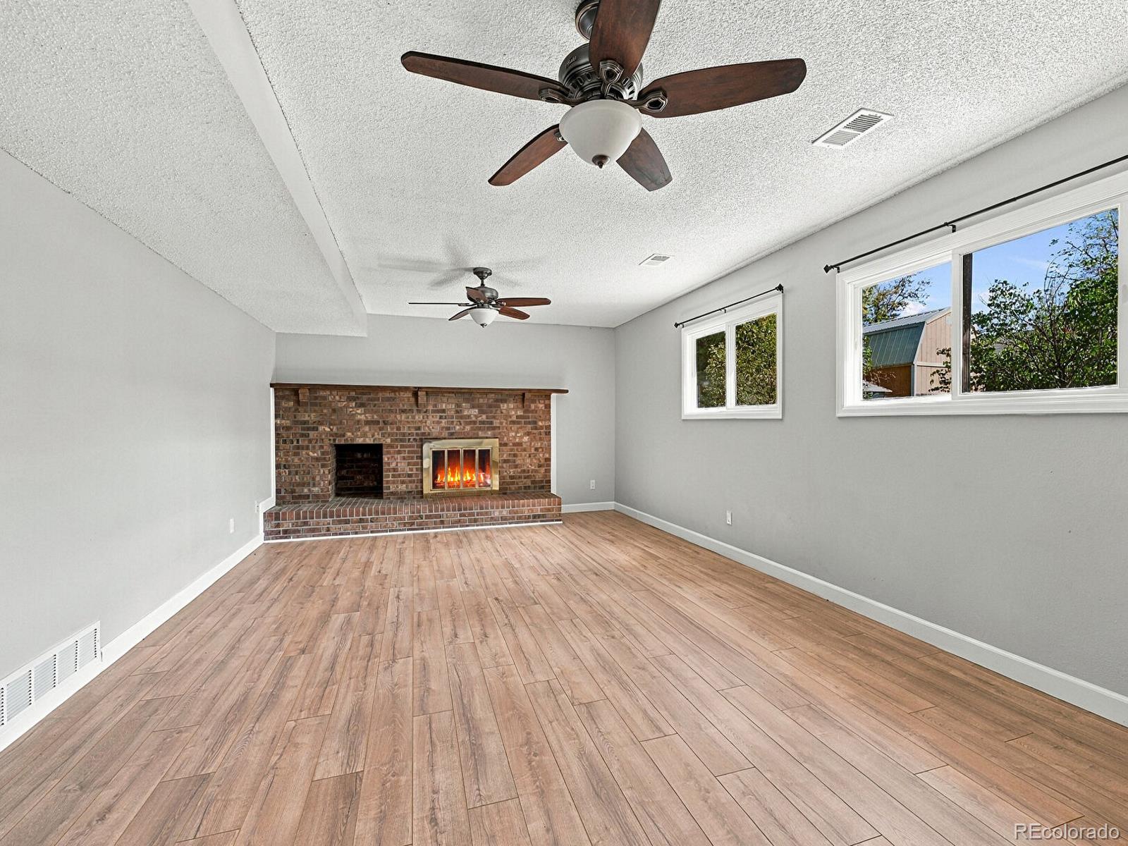 MLS Image #20 for 11052 e ohio place,aurora, Colorado