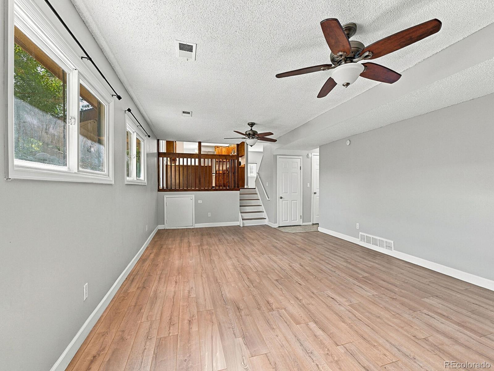 MLS Image #21 for 11052 e ohio place,aurora, Colorado