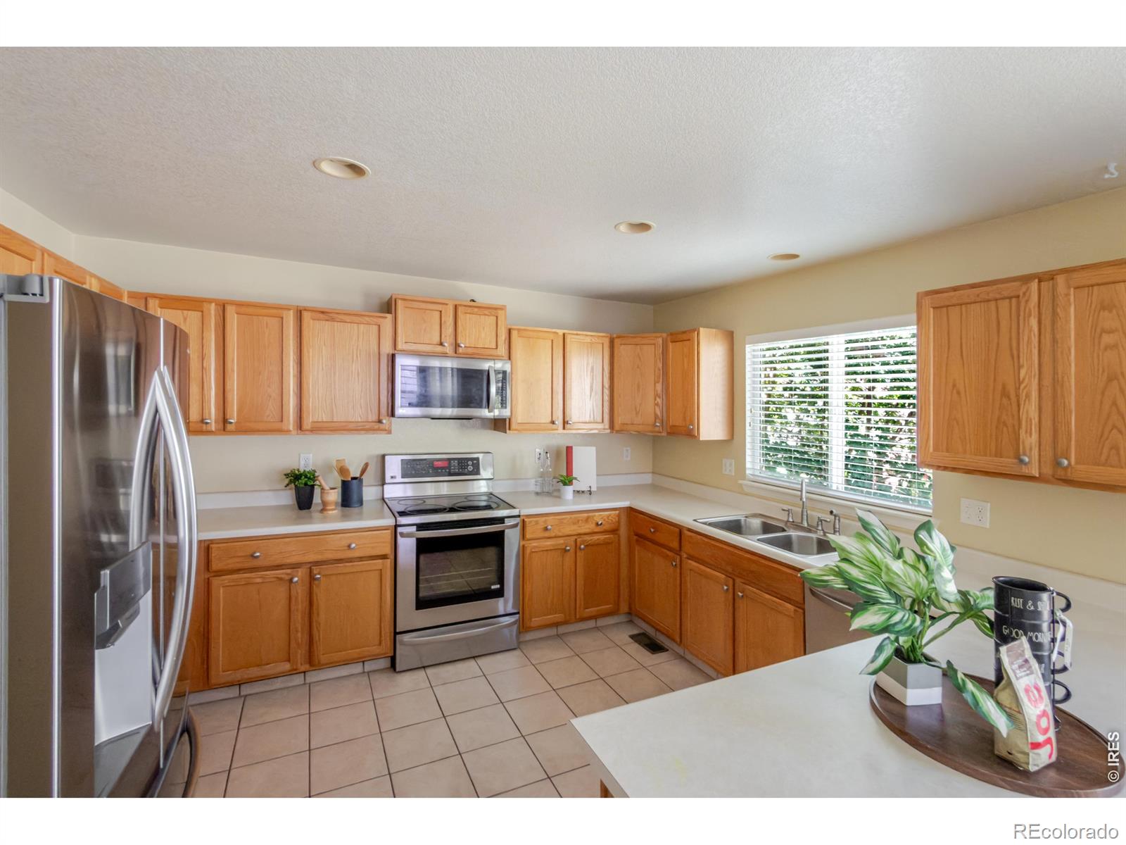 MLS Image #10 for 8477  jason court,denver, Colorado