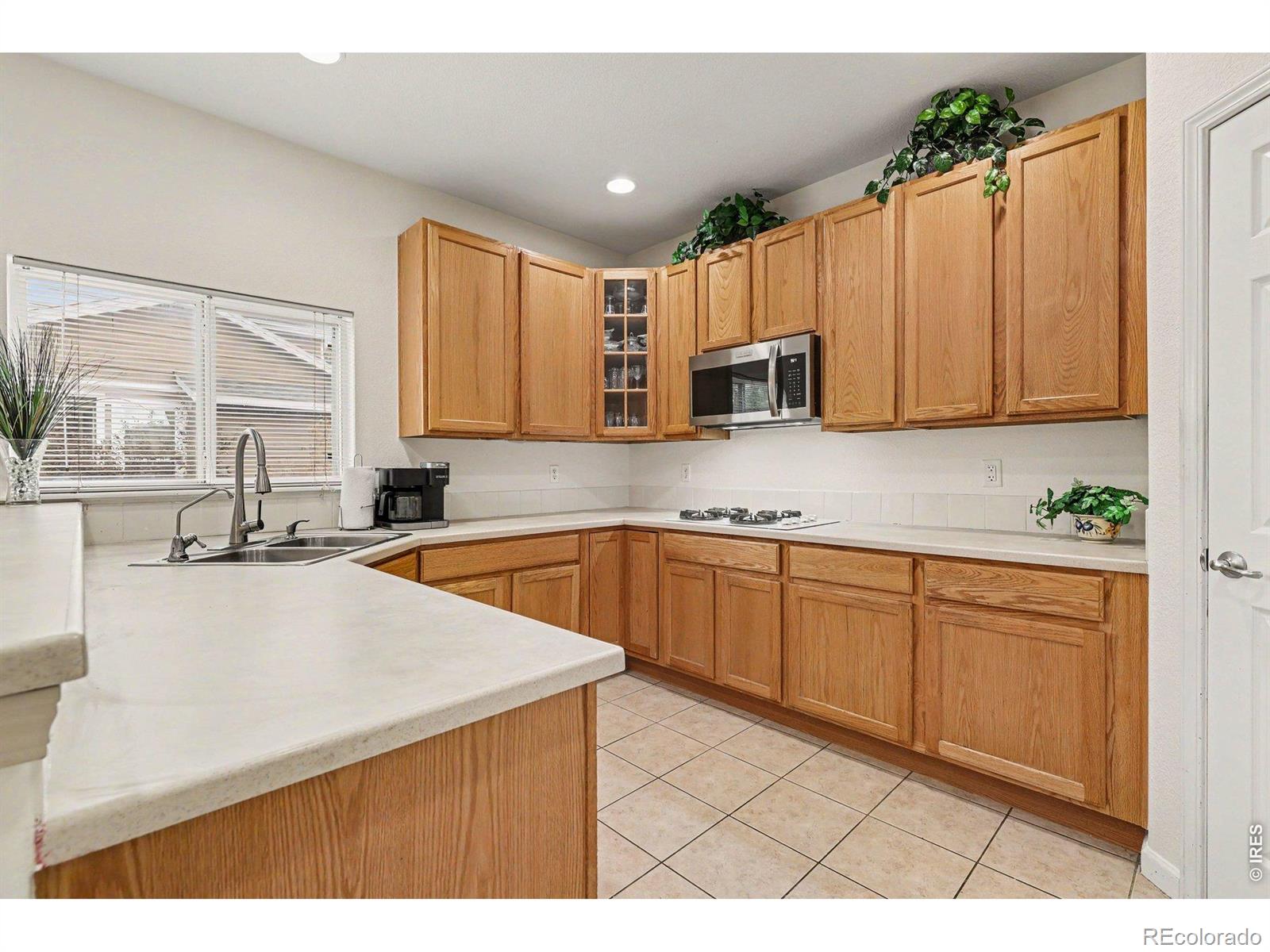 MLS Image #13 for 15963 e 98th way,commerce city, Colorado