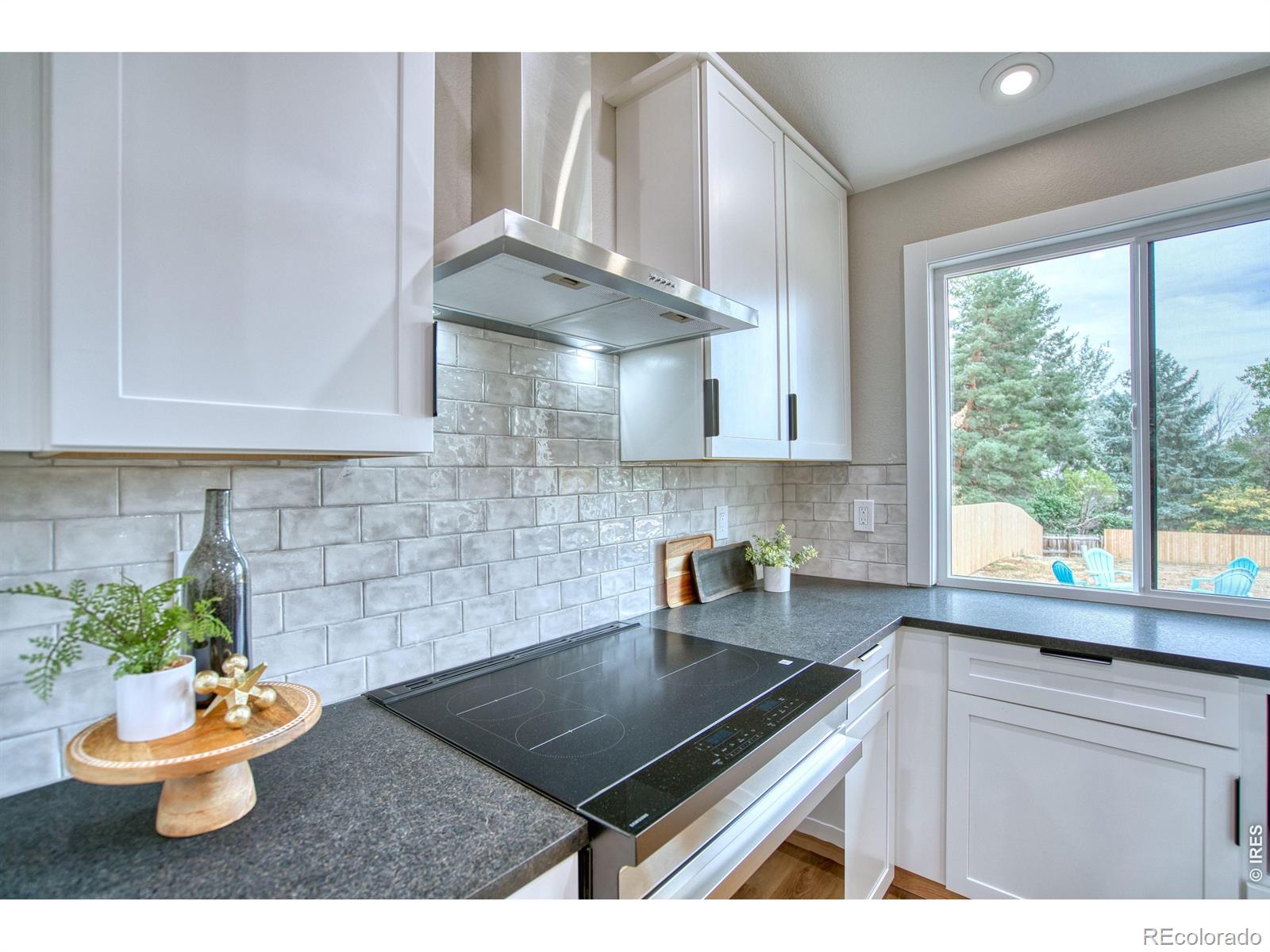 MLS Image #11 for 805  kimbark street,lafayette, Colorado